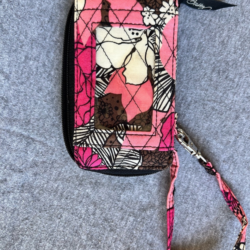 Vera Bradley Mocha Rouge print drivers license and credit card holder.